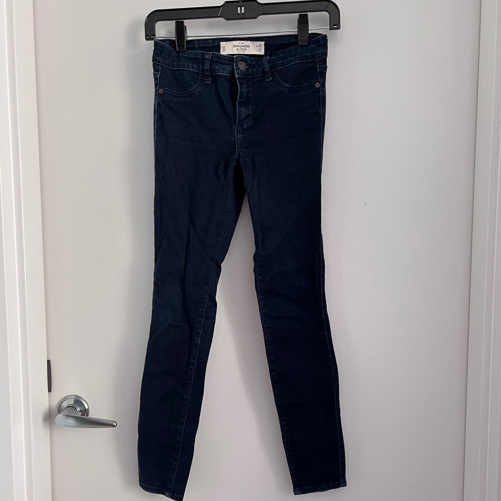 Abercrombie dark blue skinny jeans soft